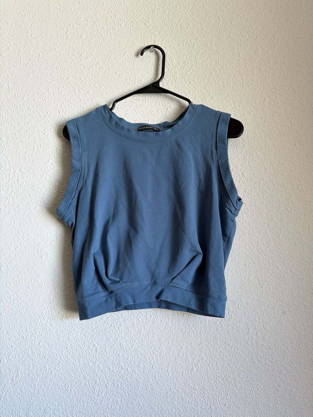 Arrive Guide Women's Cinched Waist Sleeveless Crop Top, Size Medium